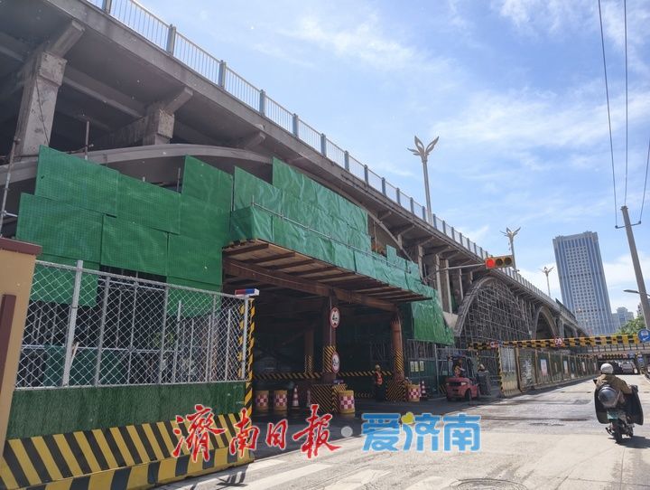 百年天桥迎来关键施工！济南纬二路铁路天桥5月10日起桥上全封闭施工