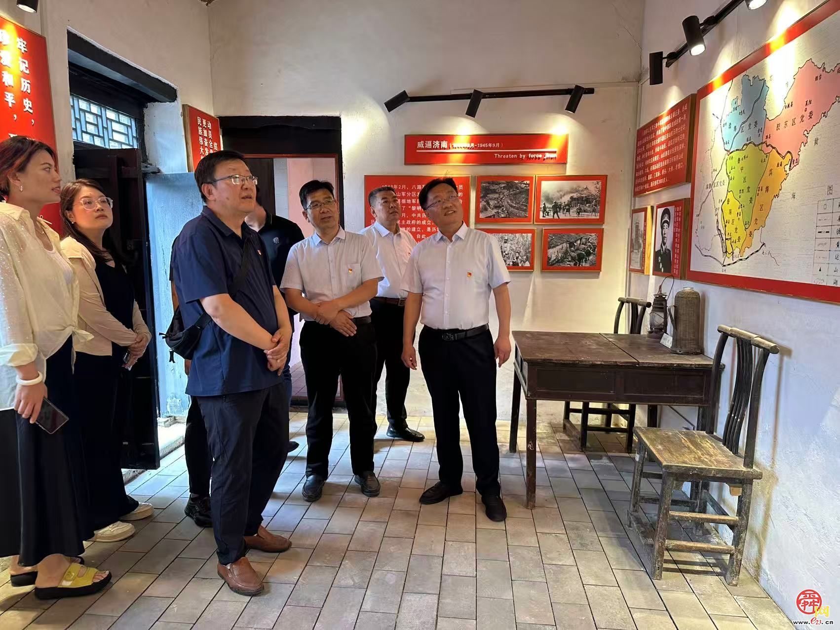 党建引领护泉水 共建生态新未来 ——济南市城乡水务局泉水保处党支部等六个基层党组织联合开展世界环境日主题党日活动