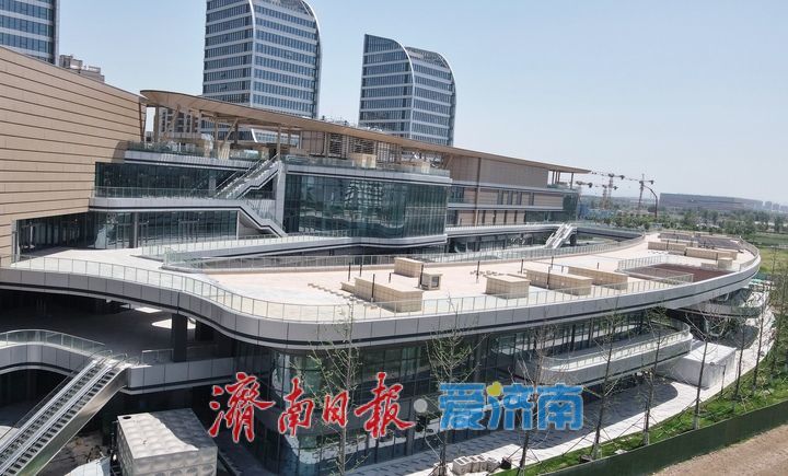 崭新商业地标崛起黄河北岸，奏响现代建筑群的“黄河乐章”