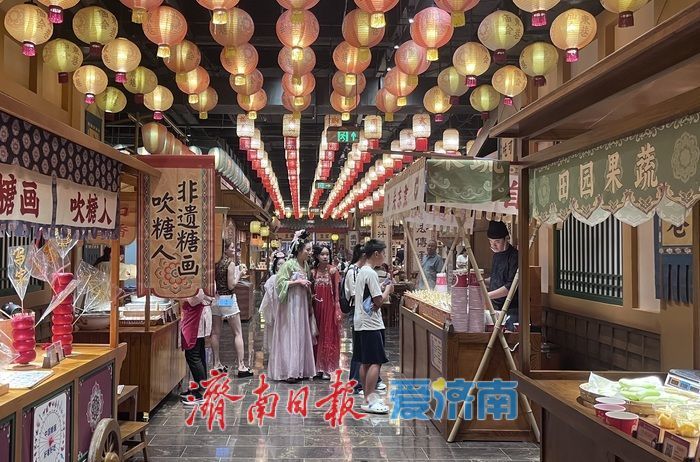 「泉涌三新・悦见济南」系列报道丨盛唐的风吹到了济南，一座仿古小镇带来消费“真”体验