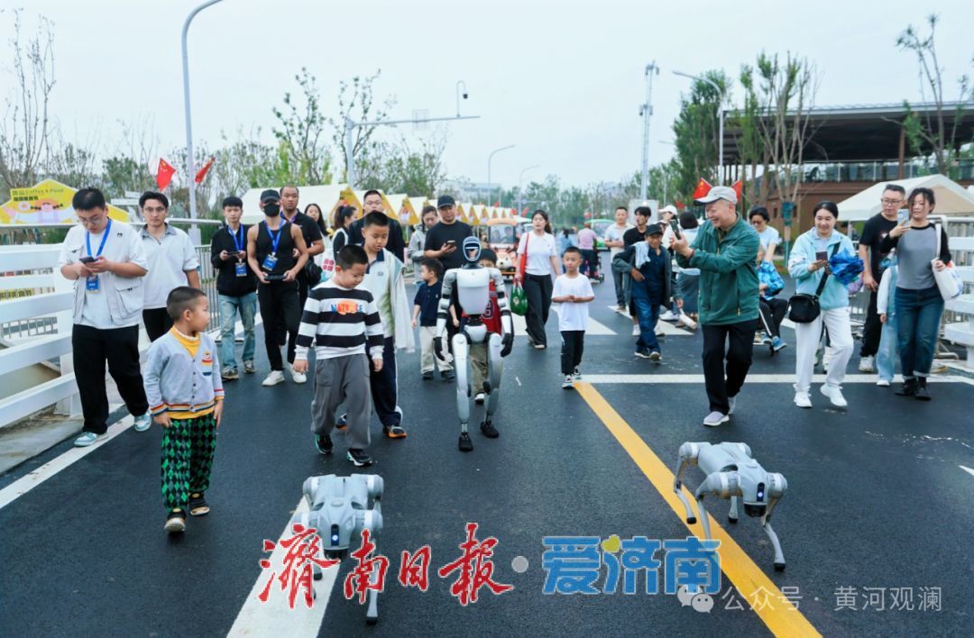 假期即将过半，黄河北“不夜城”持续燃起时尚盛宴