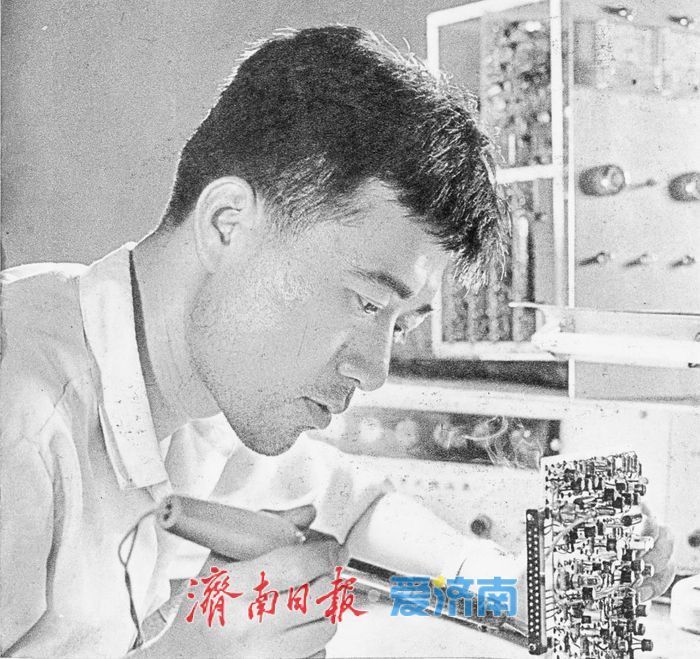 济南有位77岁的“扫地僧”——家里藏着实验室 手里握着国防“芯”（上）