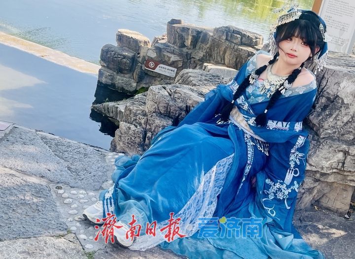 酷暑难耐，热度不减！百花洲成古装打卡胜地
