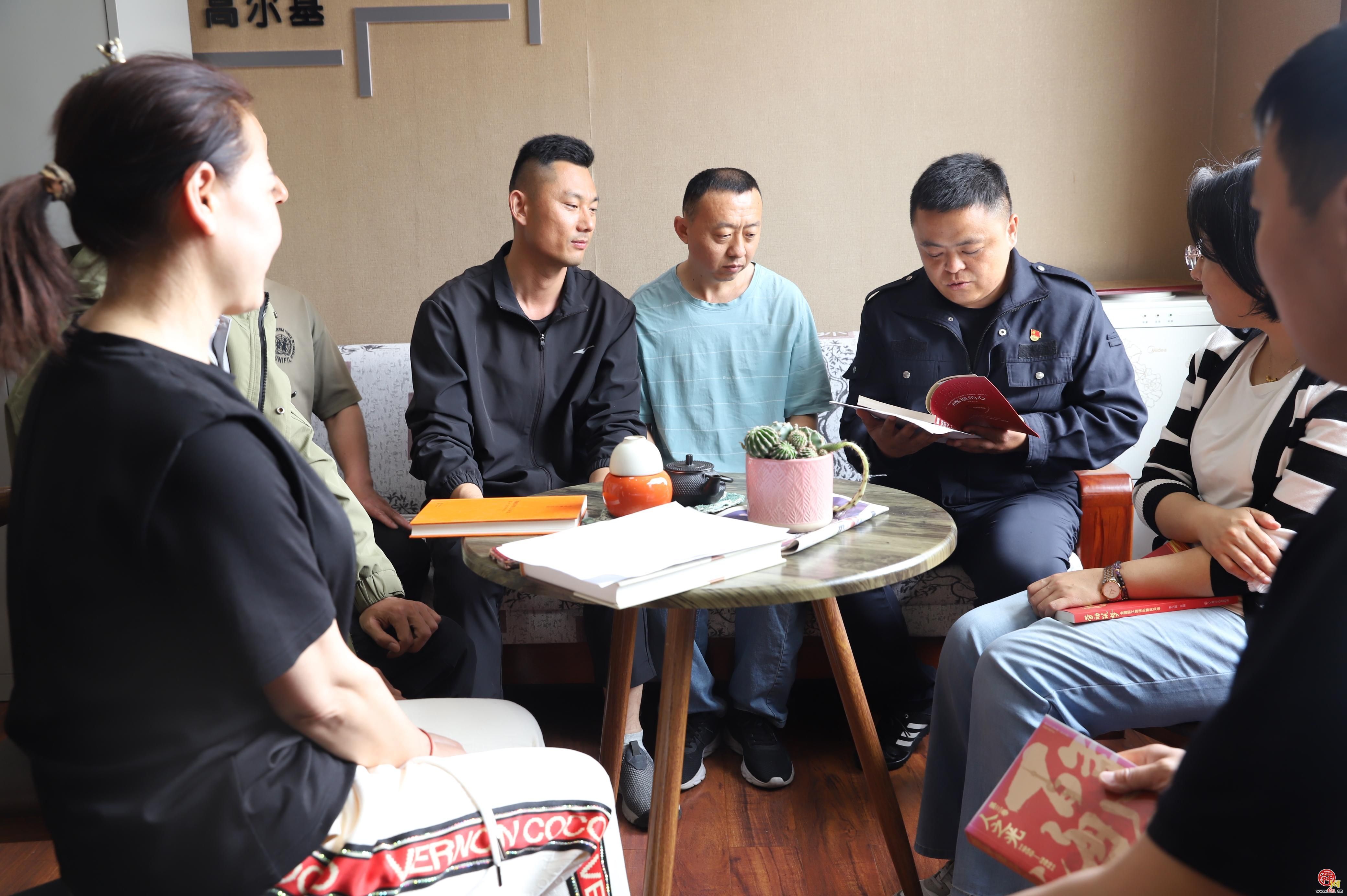 济南市机扫大队举行庆祝青年节活动