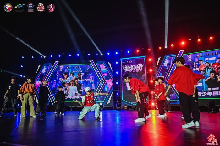 “超梦天团”高燃battle 舞出“好运山东”国际范儿