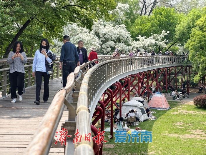 城市公园绿地开放共享 市民乐享家门口的“诗和远方”
