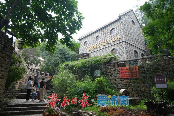 一年四季 泉在济南丨雨后卧云铺美如画卷 古韵新声引客来