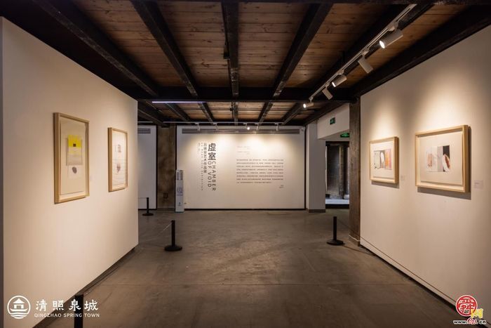 “清照泉城诗歌之夜暨吕德安作品展”于泉畔开幕，诗人艺术家共谱泉城春夜诗章