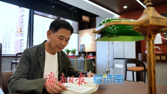 在英雄山感悟信仰的力量——专访长篇报告文学《英雄山》作者徐锦庚