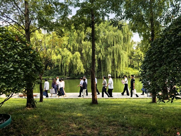绿满全城 全龄乐享——济南市政协“再商量”助推绿地开放共享再提升