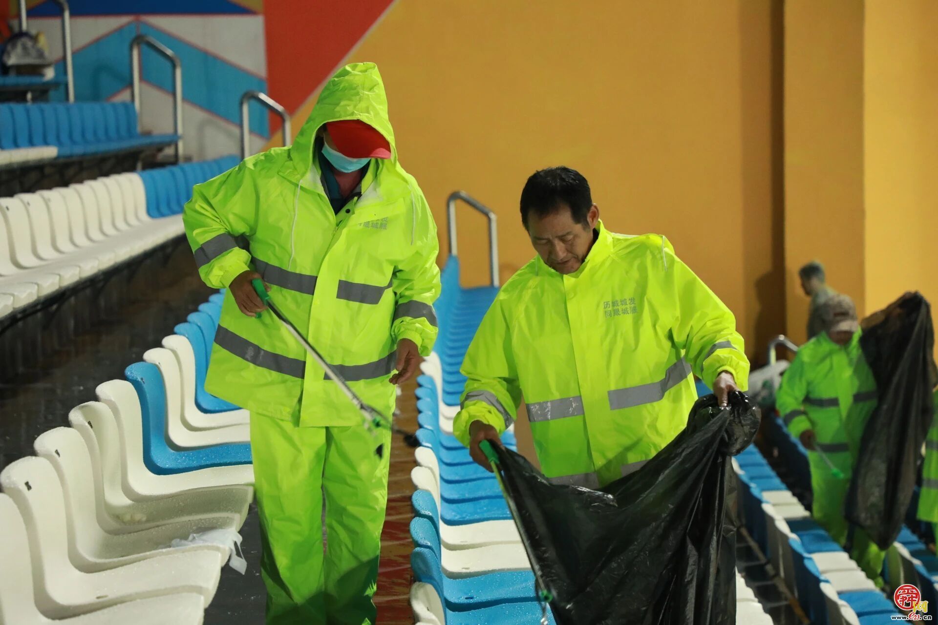 绿茵场上3:0，场内场外N:0！文明赛场，济南完胜！