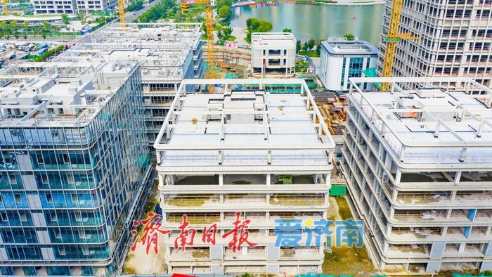 高低错落商务集群落地城北 白金广场勾勒城市全新轮廓