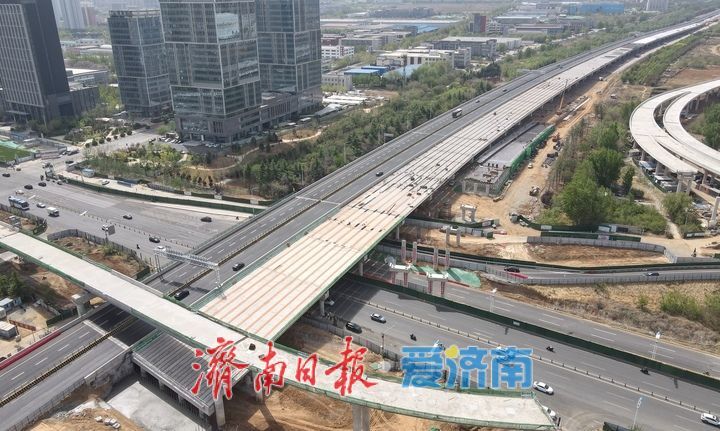 项目强省会｜济南邢村立交新建西侧桥体成功上跨经十路