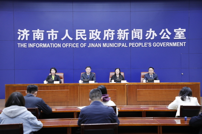 今年济南市属企业计划投资项目总计279个，计划总投资8715.5亿元