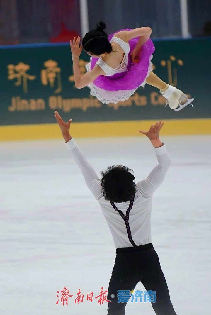 2025年中国花样滑冰俱乐部联赛济南站今日开幕
