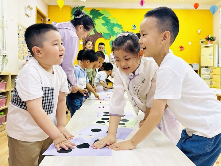 亲子同乐庆六一，科学衔接助成长   ——济南市槐荫区实验幼儿园纬九分园开展“亲子同乐庆六一，科学衔接助成长”活动