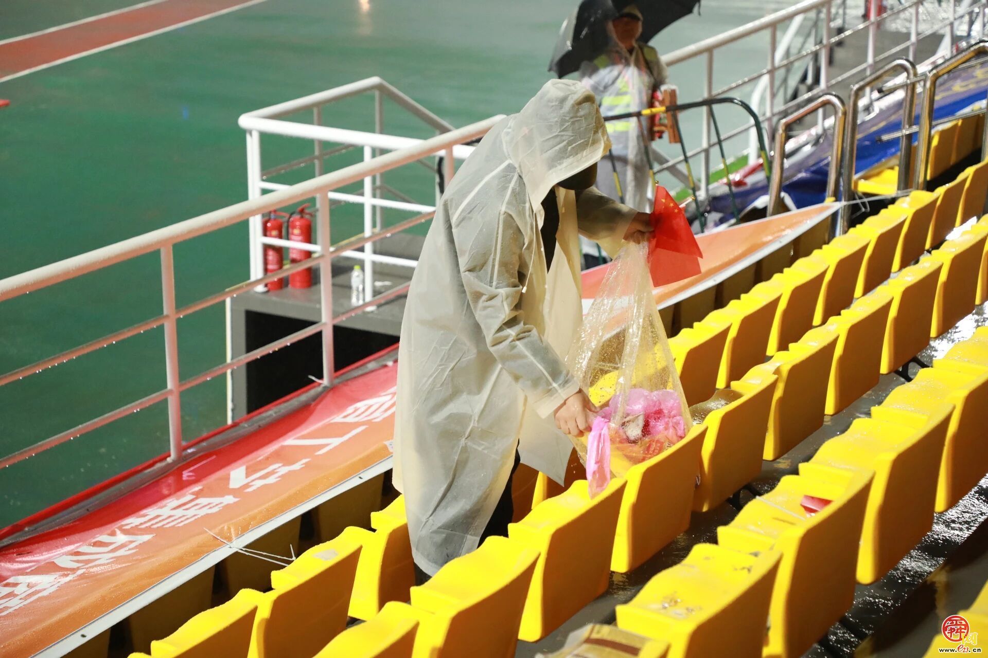 绿茵场上3:0，场内场外N:0！文明赛场，济南完胜！