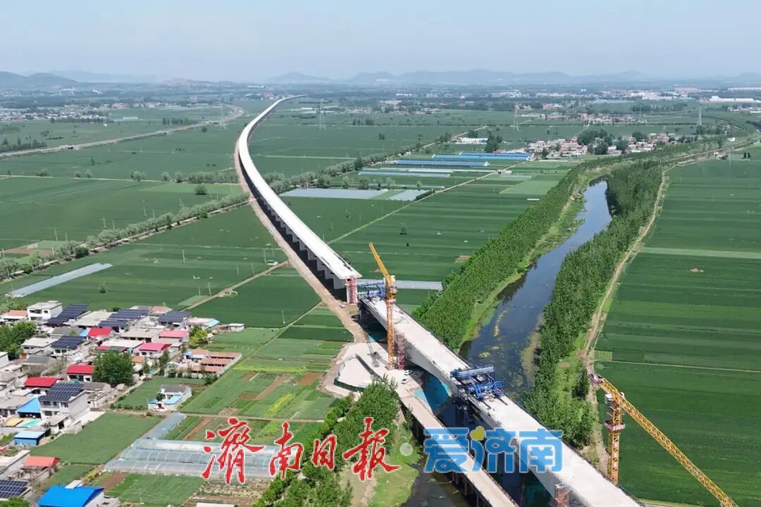 关键突破！济枣铁路全线最大跨度连续梁顺利合龙