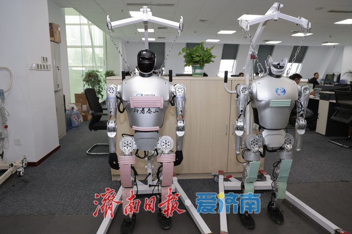 记者带你探访闪耀国际舞台的“济南造”机器人