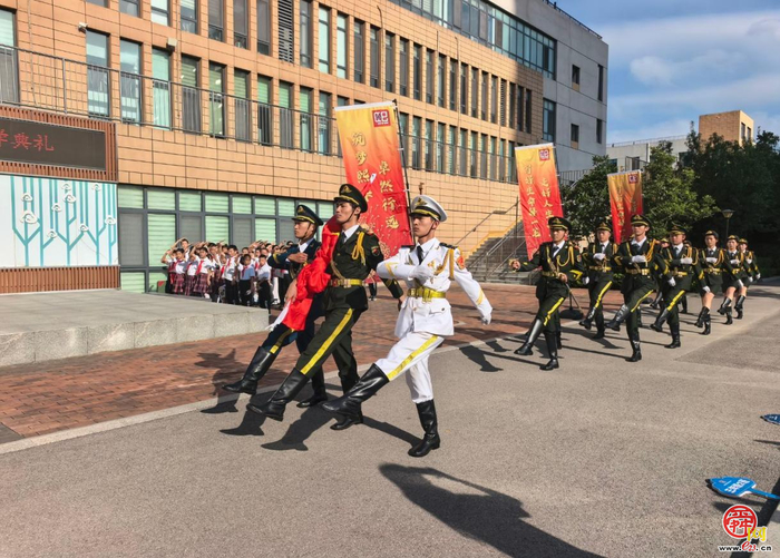 立品格之约 赴逐梦新程——济南市历下区熙华小学绘就新学期育人画卷