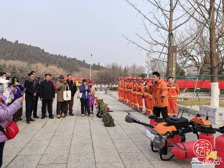 济南市园林和林业绿化局举办“零距离体验，争当森林守护者”政府开放日活动