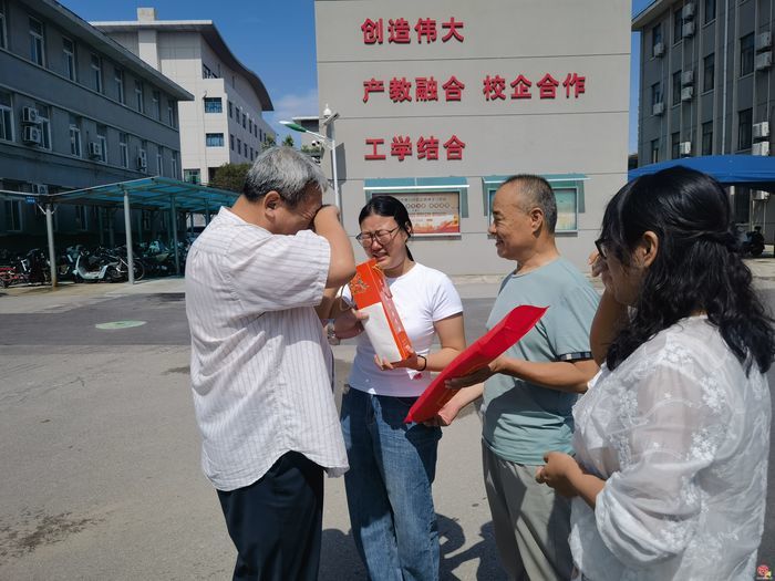 济南传媒学校：一场“微光与星光”的双向奔赴！