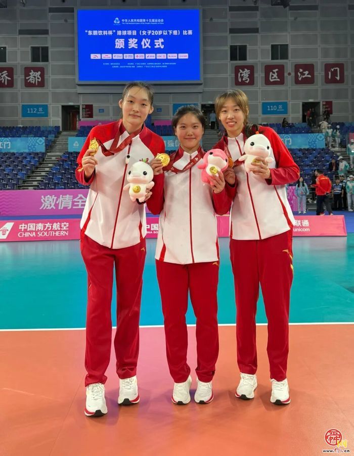 济南排球小花闪耀十五运！山东U20女排逆转夺冠创辉煌