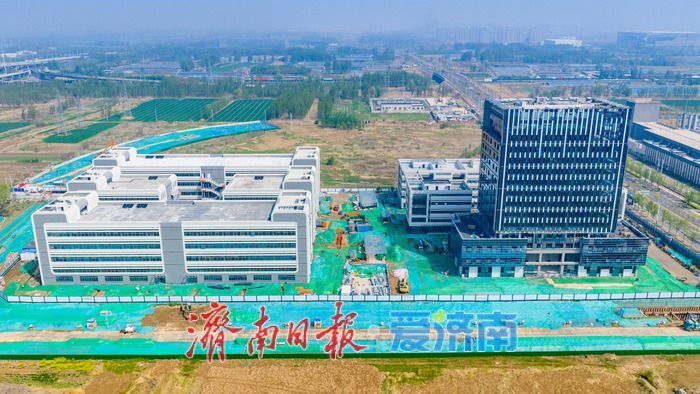 项目强省会｜济南起步区黄河科创中心西区进入收尾阶段 预计2026年6月交付