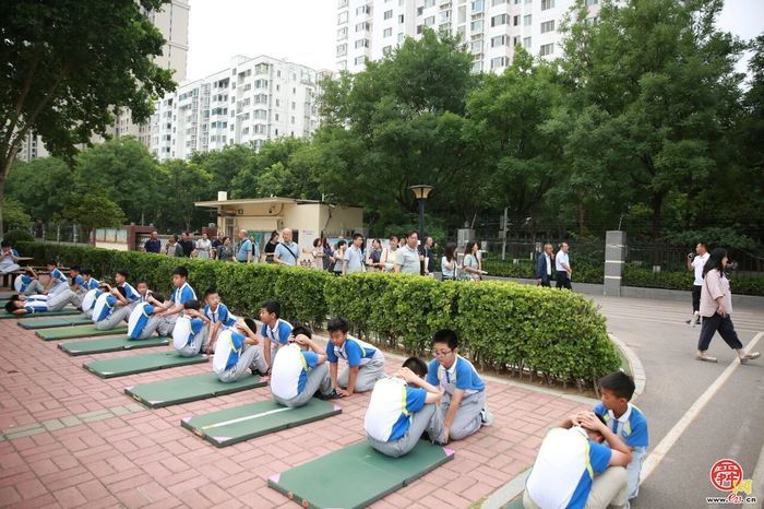 “慧聚”——市中区第八期访校活动走进育秀小学