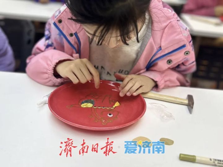 “泉”在济南过大年丨铁铁骑凌烟传古韵 刀笔生花绘新章——济南市博物馆新春系列活动精彩继续