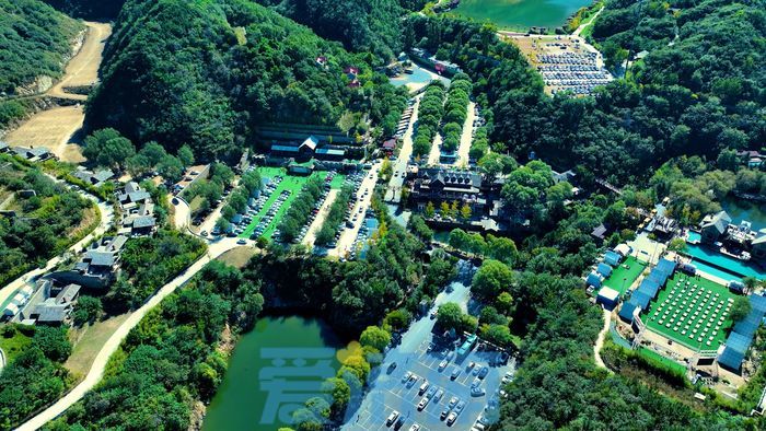 收官！国庆假期济南30家重点景区累计接待游客465.15万人次，实现营业收入1.35亿元