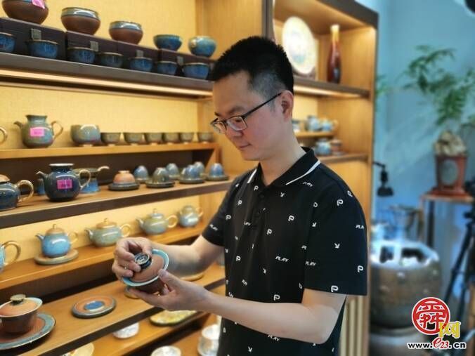 槐荫：一盏茶里的商业情怀与文化传承