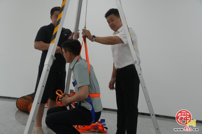 安全生产月：产研基地赋能重点项目 20余名一线员工“沉浸式”实训
