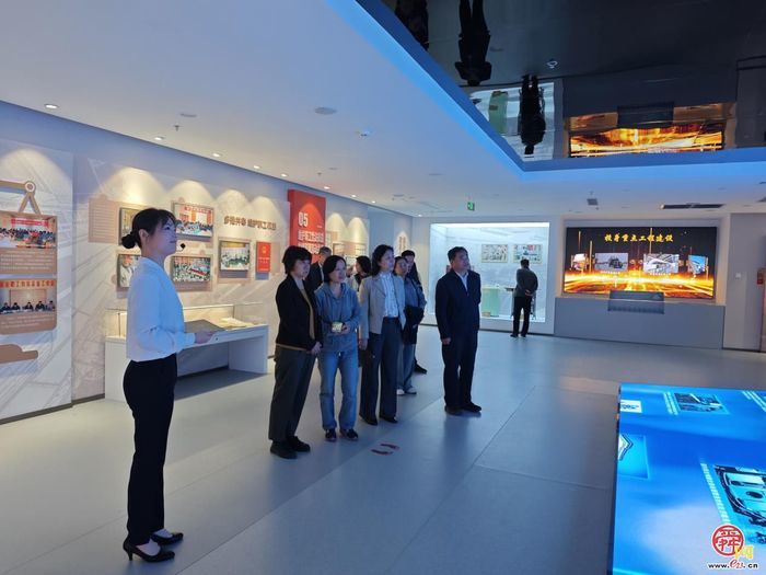 传承劳动精神 汲取奋进力量——济南市档案馆开展支部联合主题党日活动