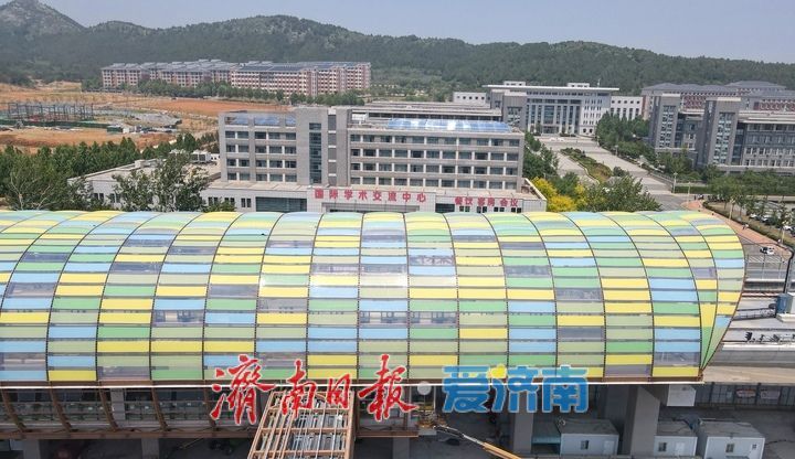 济南轨交8号线高架车站GRC幕墙拼装完成