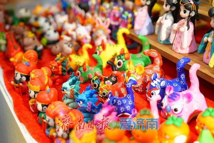 “潮”起来！非遗文创产品受青睐