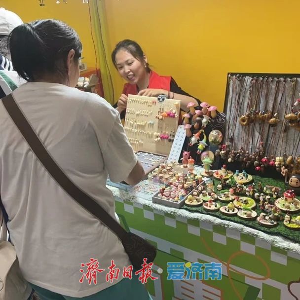 济南地铁“泉韵市集”再度上新