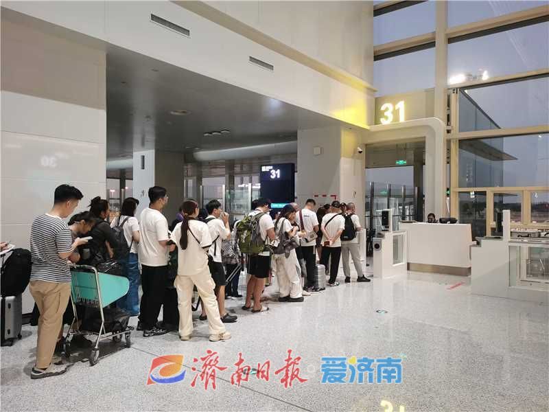 东航济南-悉尼航线迎开航一周年，计划在山东开通更多航线