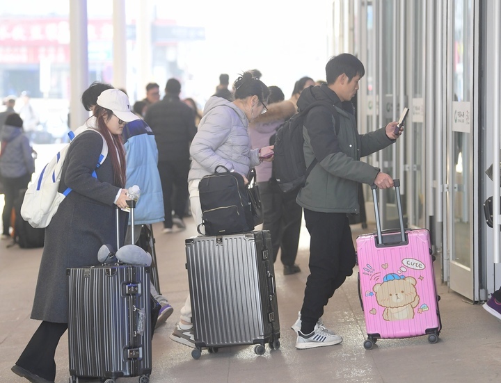 2024年春运临近尾声，济南火车站客流平稳有序