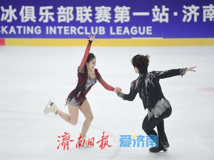 2025年中国花样滑冰俱乐部联赛济南站今日开幕