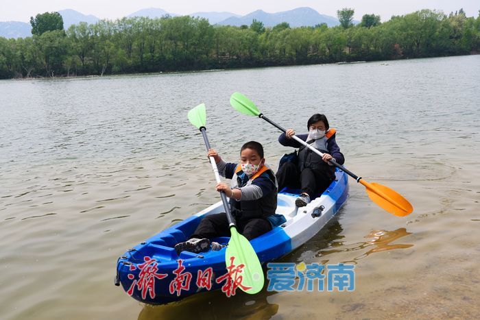 一年四季 泉在济南丨挥桨破浪！ 帆船皮划艇水上运动点燃假日激情