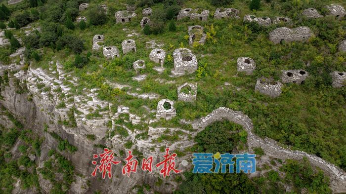 航拍济南梯子山：生态与古建交相辉映