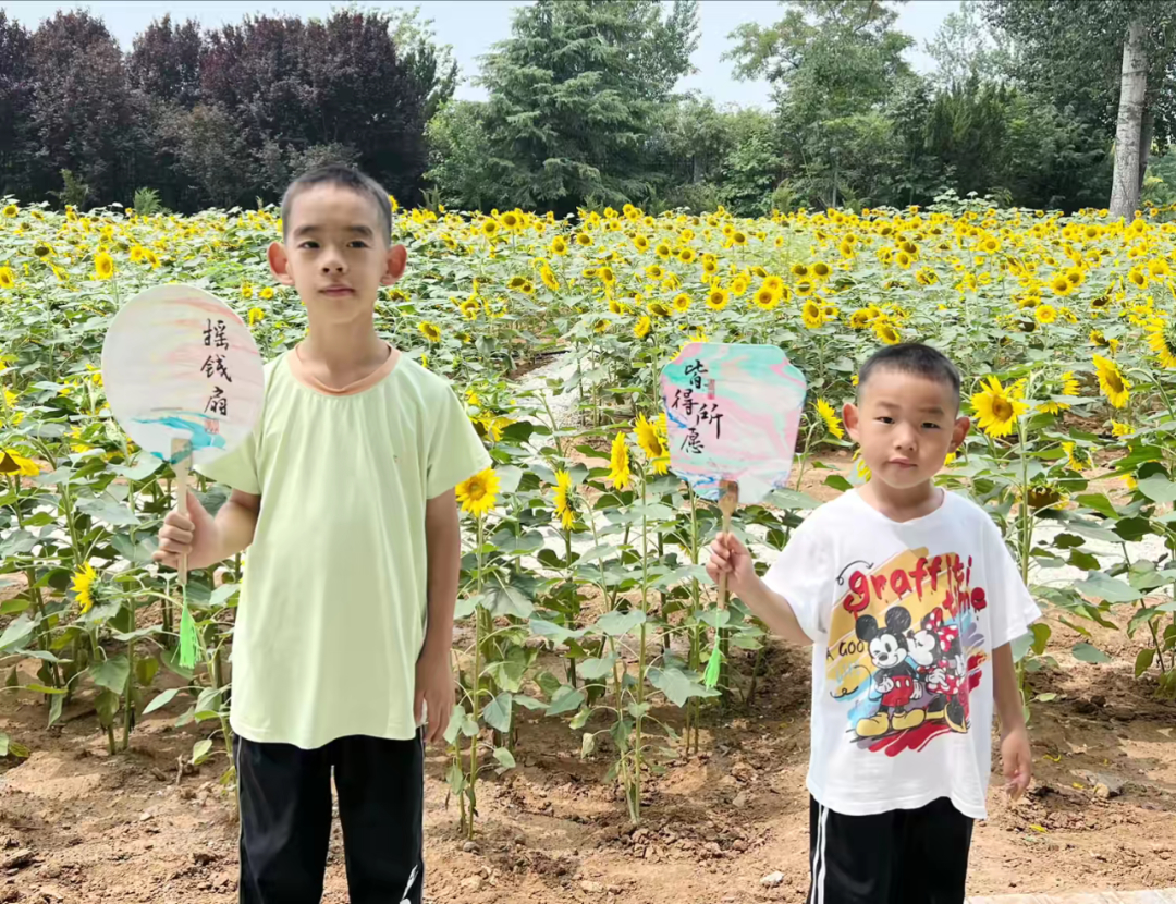 “泉”在济南过暑假