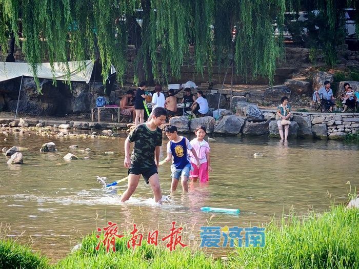 一年四季 泉在济南丨玉符河畔觅清凉：宅科村段成市民消夏野趣乐园