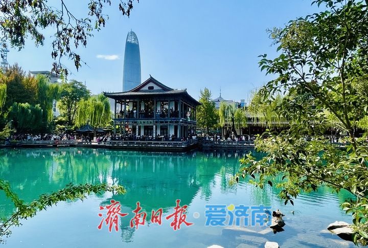 五龙潭亲泉正当时：清泉石上流，大碗茶飘香