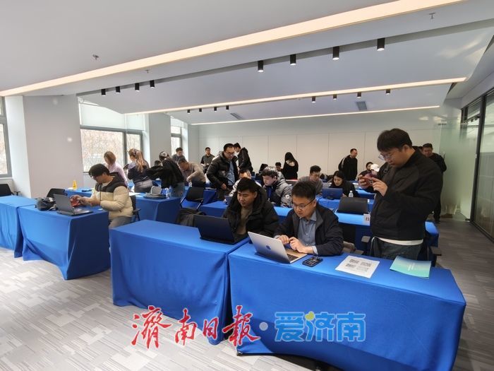 济南“养出”全国首个内容创作垂类“龙虾” 助推AI从“通用工具”向“行业生产力”转型