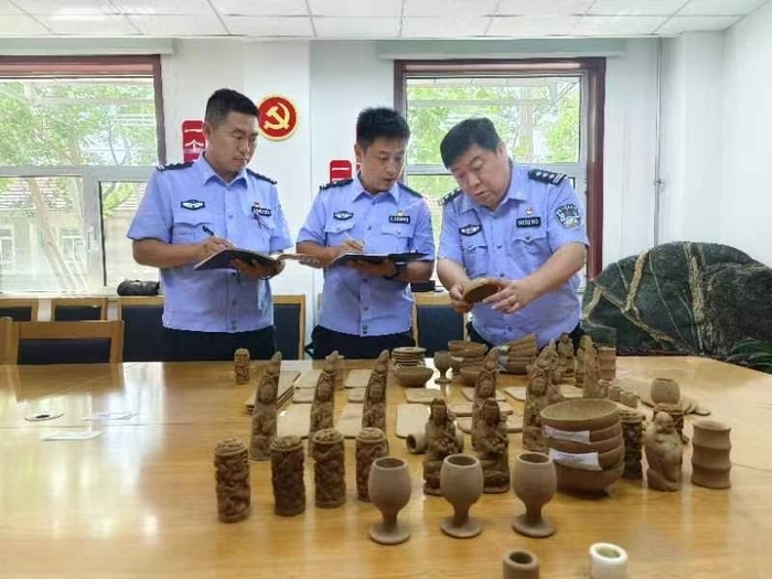 “工地里挖到古董”？20人制售假文物团伙在济南落网