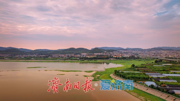 一年四季 泉在济南丨济南卧虎山水库南岸草坪成生态新名片