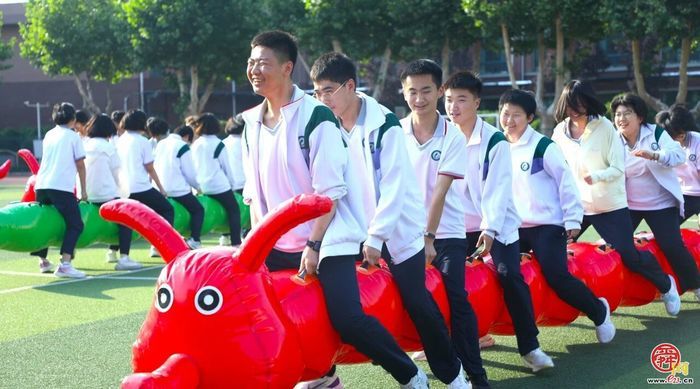 济钢高中发布《落实“健康第一”理念 创建健康学校实施方案》