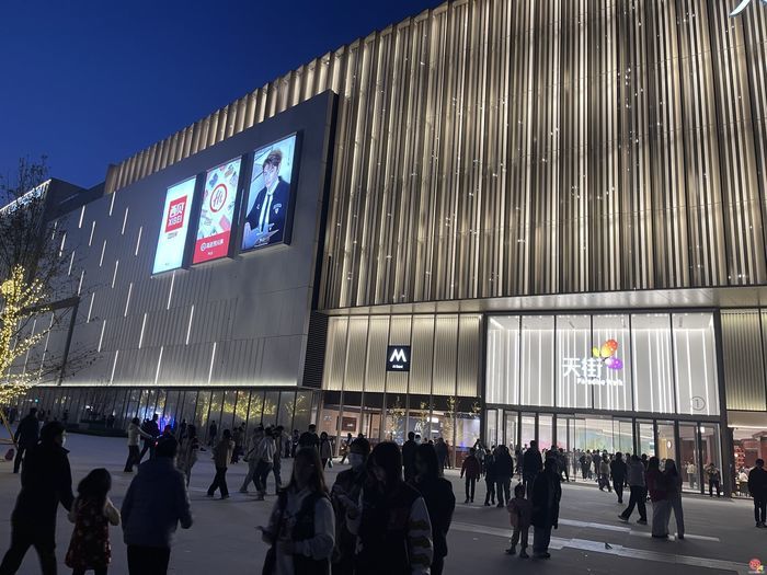 济南热心市民张洪嘉倡议文明携宠，共建人宠友好消费环境